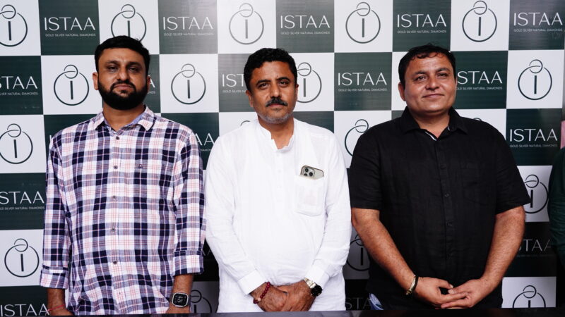 “इस्टा” ने गांधीनगर में फ्लैगशिप शोरूम के साथ अपने रणनीतिक विस्तार की घोषणा की