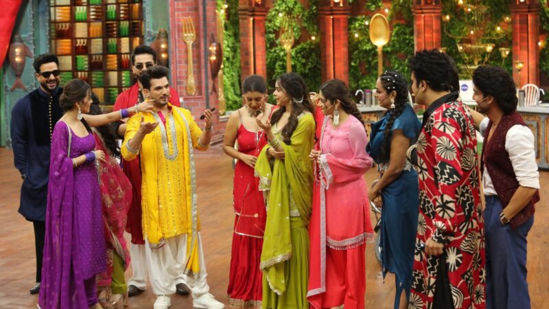 सनी लियोनी और उर्फी जावेद ने कलर्स के ‘लाफ्टर शेफ्स अनलिमिटेड एंटरटेनमेंट’ में सरप्राइज वीडियो कॉल के जरिए मचाई धूम