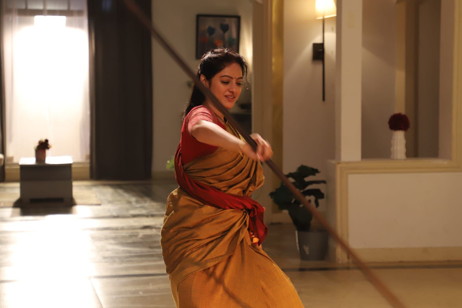 भारतीय टेलीविजन की चहेती बहू बनी ‘देश की बेटी’, कलर्स का ‘मंगल लक्ष्मी’ पहुँचा 700 एपिसोड्स के सफर तक