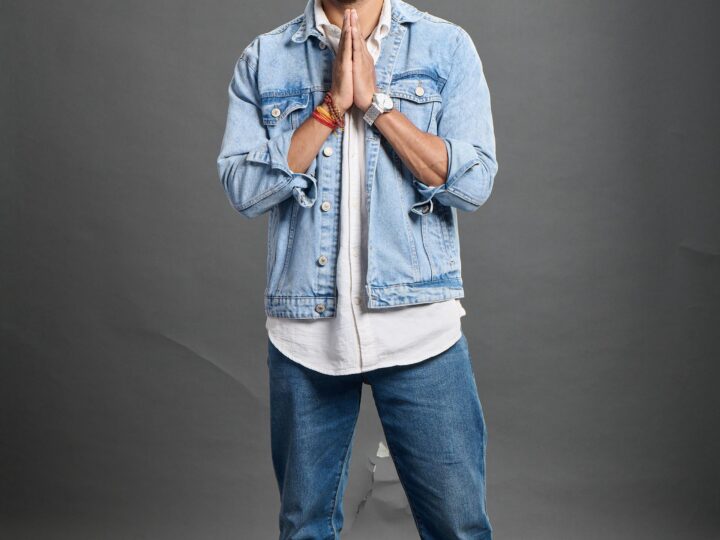 इस शो के ज़रिए मैं चाहता हूँ कि लोग मुश्किलों से ऊपर उठकर अपनी ज़िंदगी को फिर से संवारने की प्रेरणा लें,” कहते हैं विक्रम सिंह चौहान कलर्स के ‘दो दुनिया एक दिल’ पर।