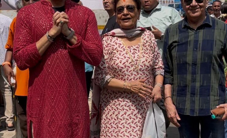 गौरव खन्ना ने सिद्धि विनायक मंदिर में बप्पा का आशीर्वाद लिया, कलर्स के ‘खतरों के खिलाड़ी 15’ के लिए