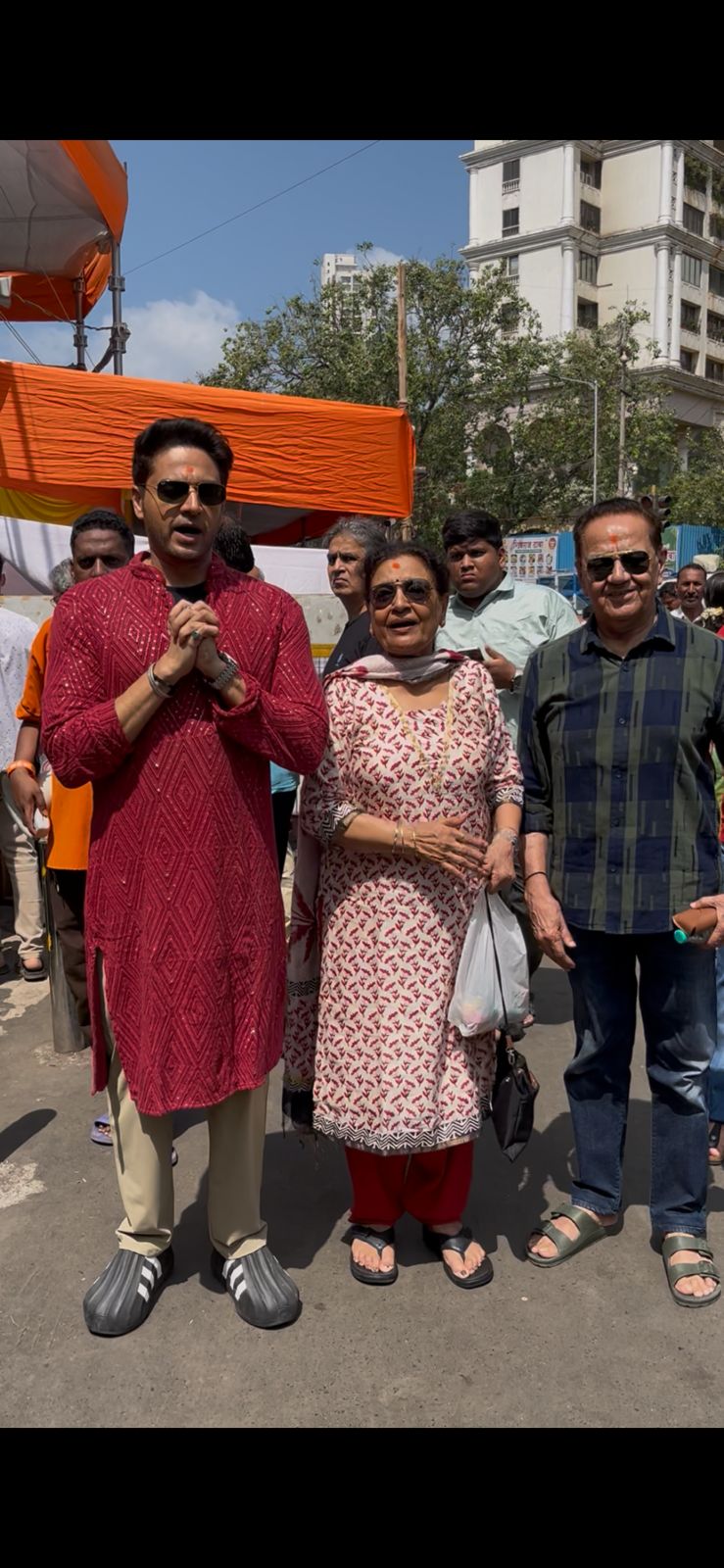 गौरव खन्ना ने सिद्धि विनायक मंदिर में बप्पा का आशीर्वाद लिया, कलर्स के ‘खतरों के खिलाड़ी 15’ के लिए